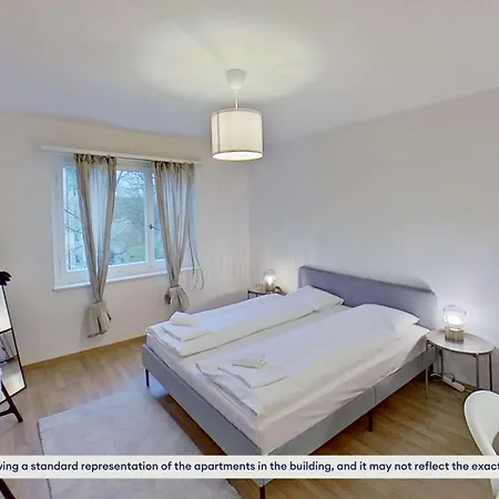 Convenient 3br With Easy Transport Apartment Zurich